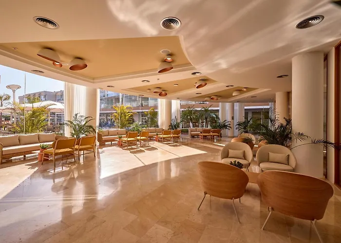 Готель Zafiro Alzinar Mar Adults Only - Refurbished 2025 4*